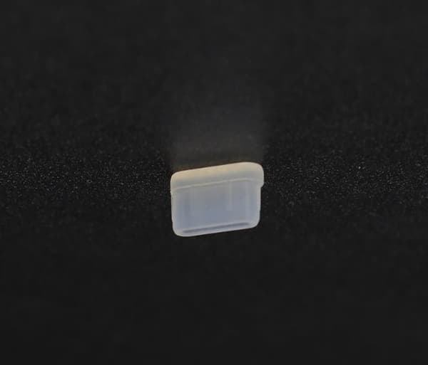INF Type-C støvpropper, 4-pak Gennemsigtig