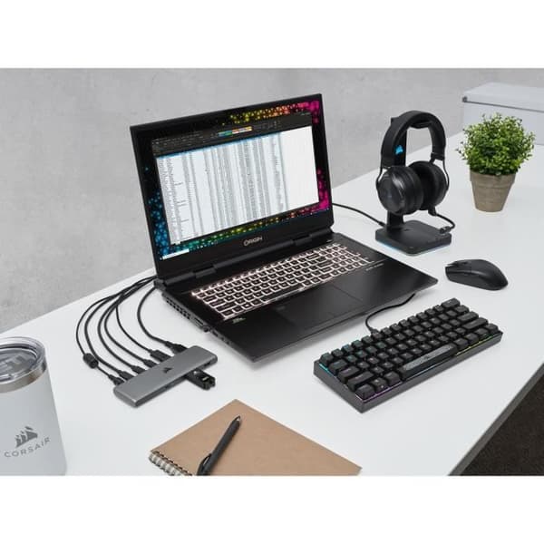 Corsair USB100 Extension Hub - 7 USB-C/UBS-A-portar - 3 USB TypecC-portar - 4 Type-A-portar (CU-9000003-EU)