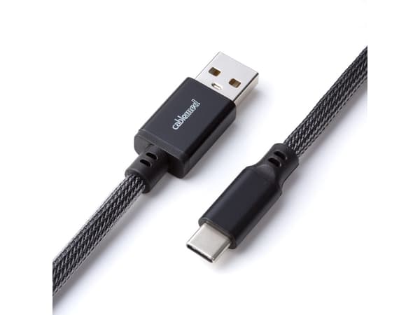 CableMod Classic - Tangentbordskabel - USB (hane) till 24 pin USB-C (hane) - 1.5 m - lindad - carbon gray (carbon on black)