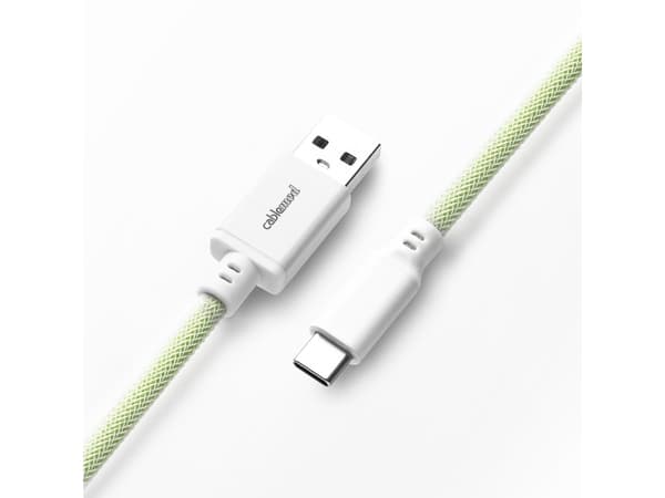 CableMod Classic - Tastaturkabel - USB (hann) til 24 pin USB-C (hann) - 1.5 m - rullet sammen - lime sorbet (white on green)
