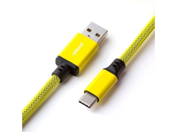 CableMod Classic - Tangentbordskabel - USB (hane) till 24 pin USB-C (hane) - 1.5 m - lindad - dominator yellow (yellow on black)
