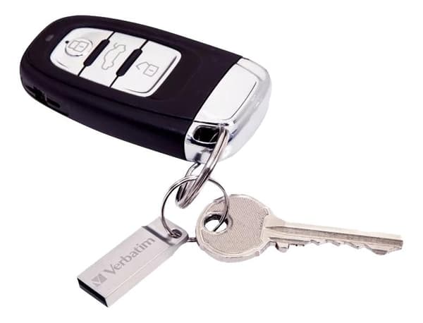 Verbatim Store 'n' Go Metal Executive USB 2.0-stasjon i sølv, 16 GB