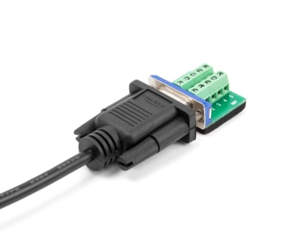 Delock - Seriell kabel - DB-9 (hane) till DB-9 (hane) - 2 m - stödjer RS-232 seriellt gränssnitt, tumskruvar, guldpläterade kontakter - svart