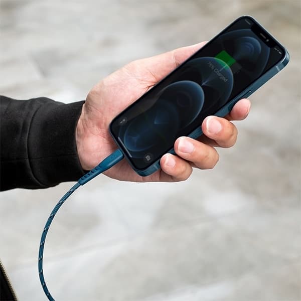 Energea USB-A till Lightning Kabel 1.5m MFI Nyloflex C89 - Röd