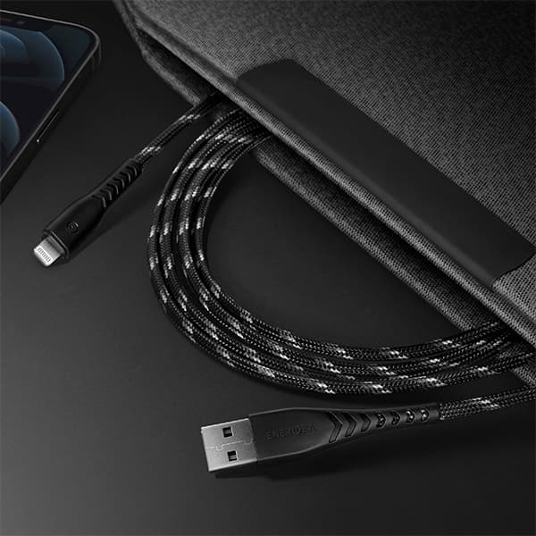 Energea USB-A till Lightning Kabel 1.5m MFI Nyloflex C89 - Röd