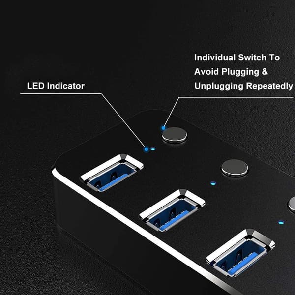 NÖRDIC drevet 4-ports hub USB 3.0 5Gbps med individuell bryter 25 cm kabel aluminium svart med strømforsyning