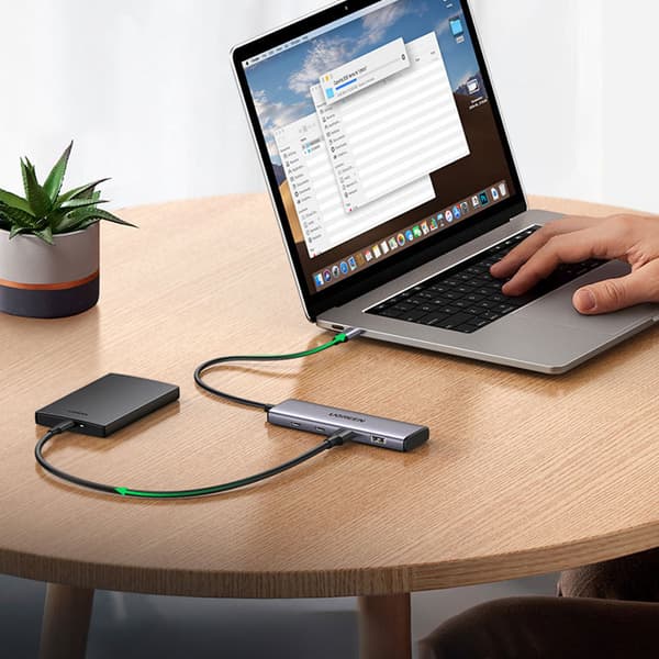 Ugreen USB Hub USB-C til 2xUSB & 2xUSB-C 20cm