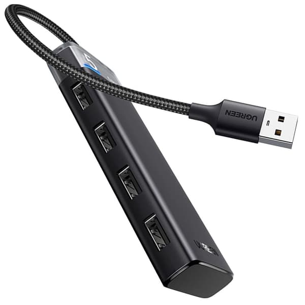 Ugreen CM653 HUB med 4 USB-A-porter og USB-A-strømledning - Svart