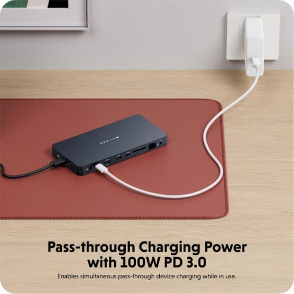 HyperDrive Next USB-C-hubb, 10 portar, minneskortläsare, midnatt blå