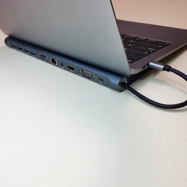 11-i-1 USB-C dockningsstation – förbättra din arbetsyta med utökade anslutningsmöjligheter