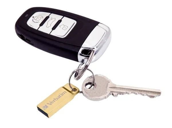 Verbatim Metal Executive - USB flash-enhet - 64 GB - USB 3.0 - guld