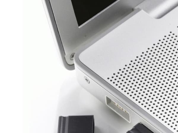 Intenso Micro Line, 8 GB, USB A-tyyppi, 2.0, 16,5 MB/s, Suojus, Musta