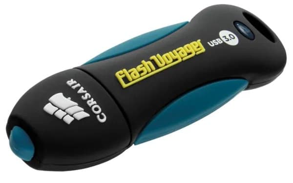 CORSAIR Flash Voyager USB 3.0 - USB-flashstasjon - 128 GB - USB 3.0 Sort, Blå