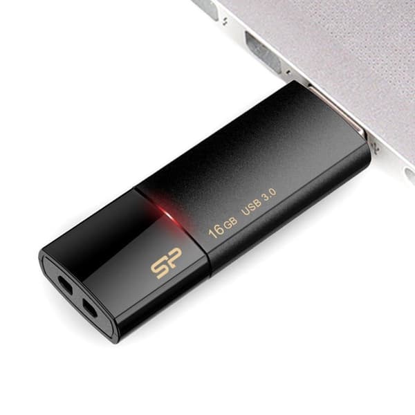 Silicon Power Blaze B05 - USB stick - 64 GB