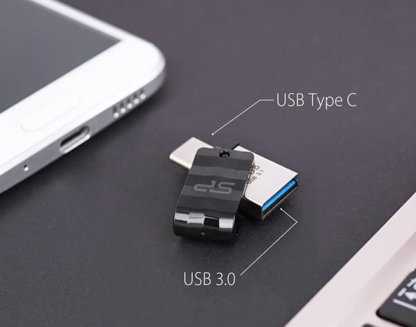 Silicon Power C31 Dual USB USB-A / USB-C USB stick - 32GB - Sort