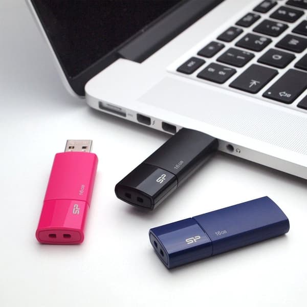 Silicon Power Ultima U05 - USB-tikku - 16 Gt