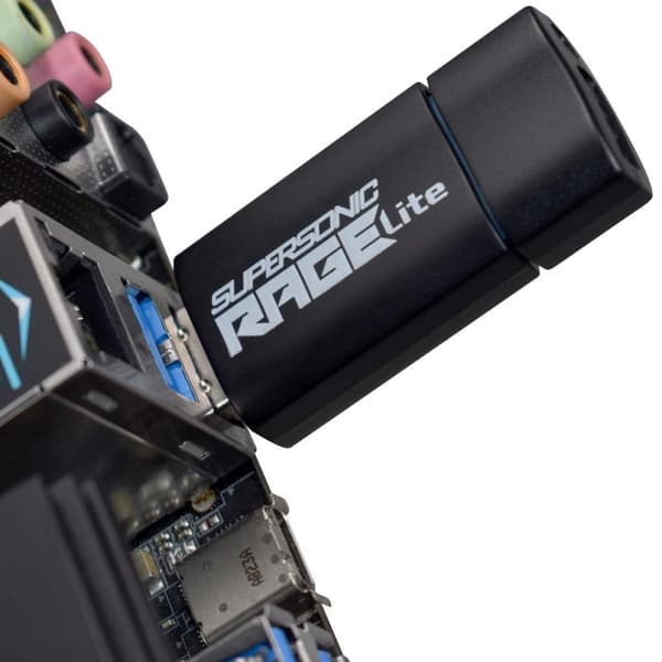 Patriot Memory Supersonic Rage Lite USB-minne 32 GB USB Typ-A 3.2 Gen 1 (3.1 Gen 1) Svart, B