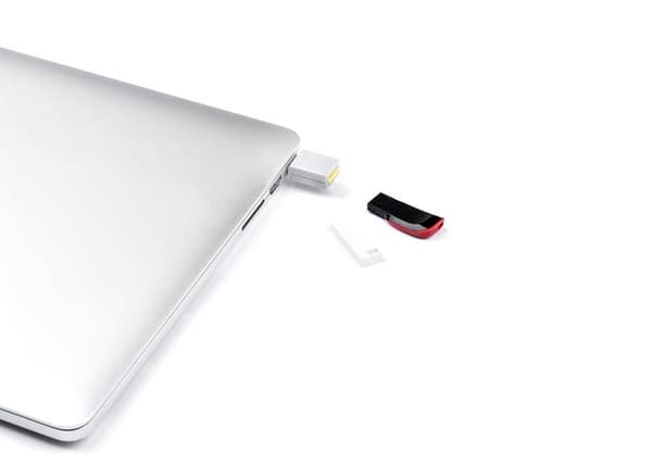 Smartkeeper usb-sticka - OM03BK - Essential / 1 x låsbar flashenhet/svart