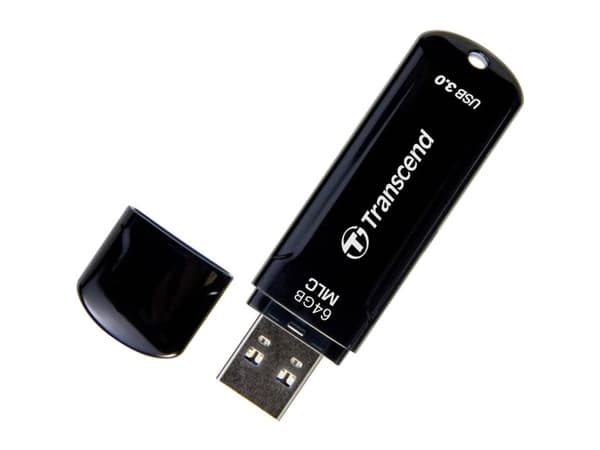 Transcend JetFlash 750, 64GB, 64 GB, USB Type-A, 3.2 Gen 1 (3.1 Gen 1), Med lokk, 10,3 g, Sort Sort
