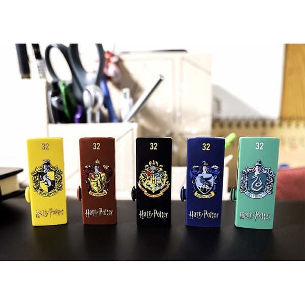 USB-nyckel - EMTEC - Harry Potter - 16GB - USB 2.0