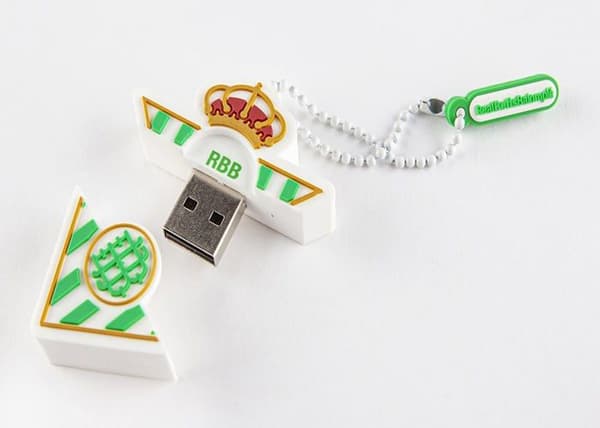 Real betis balompie usb nyckel - 1 - Pendrive 32 GB Betis RB crest
