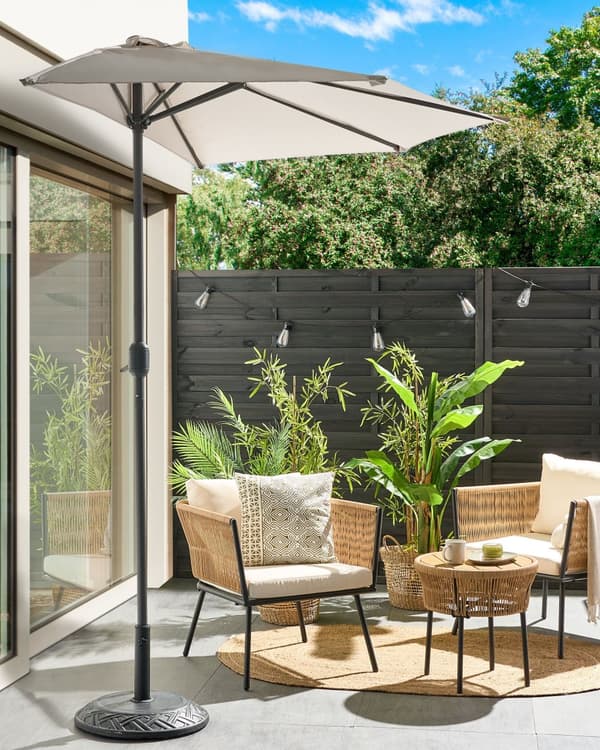 Halvrunt Trädgårdsparasoll Beige Polyester Stål 270 cm Modern Veranda Balkong