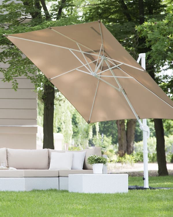 Hængeparasol Beige Hvid Polyester Aluminium ø 235 x 250 cm Firkantet Kæmpe Parasol med Tilt Vippefunktion UV-bestandig Moderne til Haven