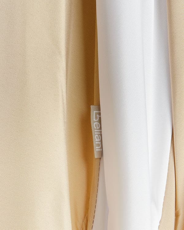 Haveparasol beige polyesterstof hvid aluminiumsrør ⌀ 245 cm moderne stil udendørsbrug