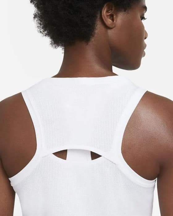 Nike NikeCourt Vit tennislinne för kvinnor