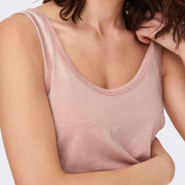 Ärmelslös T-shirt med rund hals och rak skärning Dam ONLY