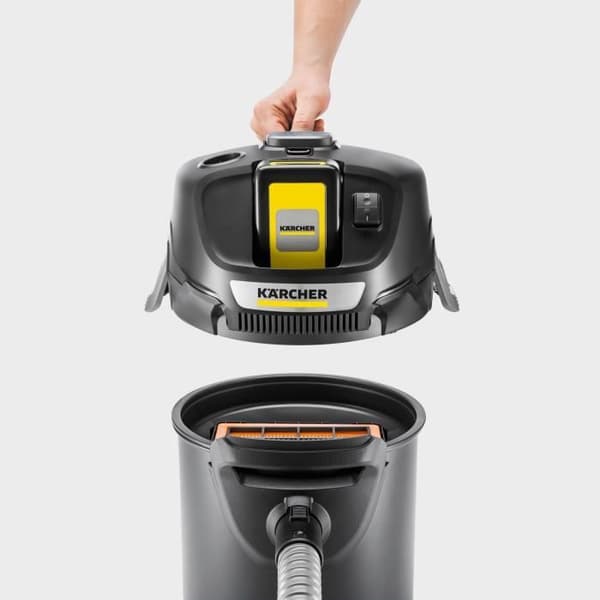 Dammsugare för aska och damm - KARCHER - AD 2 Trådlös - 18V - Behållare 14L - Slang 120cm