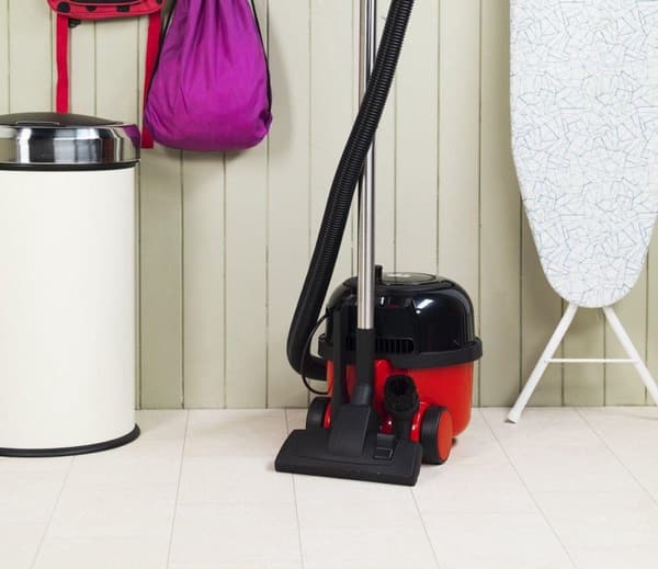 Numatic Henry compact HVR160 - Dammsugare med påse