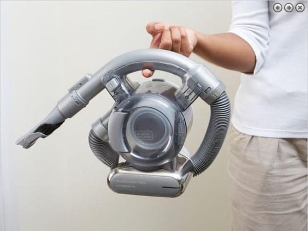 Black & Decker PD1820LF-QW stickvakuum/elektrisk kvast påslös krom