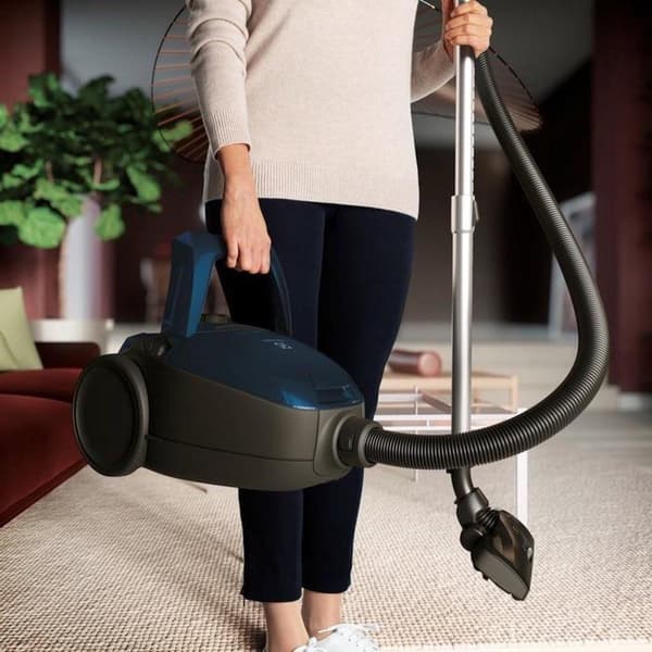 Pölynimuri ELECTROLUX PURE D8 PD82-4ST SILENCE