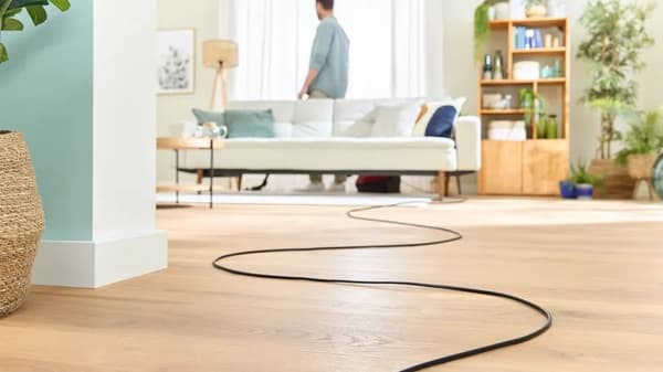 Bosch Serie 4 BGB38RD2 tyhjiö 4 L sylinteriimuri Kuiva 600 W pölypussi