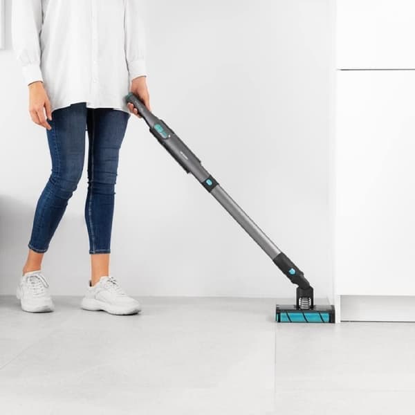 Cecotec Scoba 2100 Twice Max upright vacuum cleaner with 210 W Digital Brushless motor and 20 kPa suction power. Autonomy of 45 minutes. 2 power leve