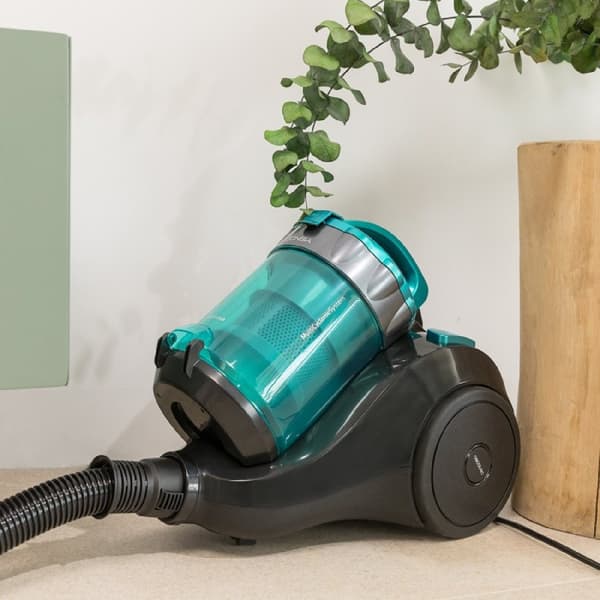 Cecotec Conga Rockstar Multicyclonic Compact 800 W canister vacuum cleaner. Multi-cyclonic and bagless. Maximum tank capacity of up to 2.5 L, with hi