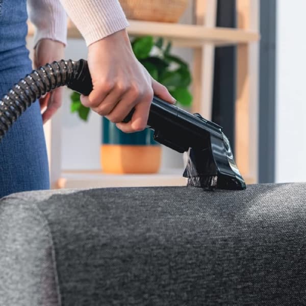 Cecotec Cabled upholstery stain remover canister vacuum cleaner. Clean water and waste-water tank. 400-W power. Over 6-metre operating radius.