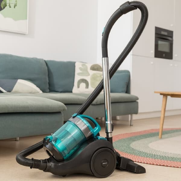 Cecotec 800-W canister vacuum cleaner. Multi-cyclonic and bagless. Maximum tank capacity of up to 2.5 L, with high-efficiency filtering system and me
