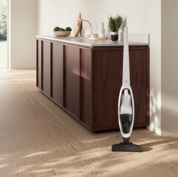 Electrolux ES31CB18SH sauvaimuri/sähköharja Paristokuivapussiton 0,3 L valkoinen