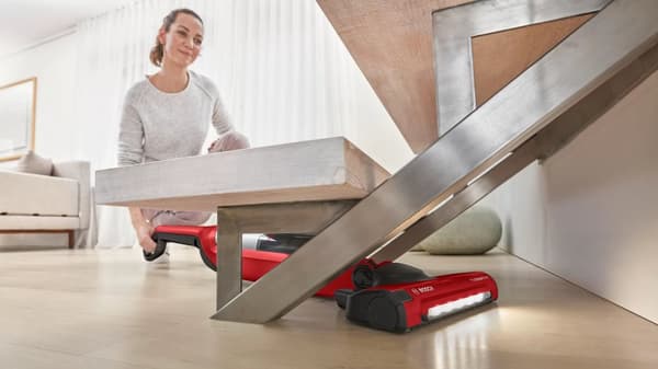 Bosch Serie 4 BBH3ZOO28 stavvakuum/elektrisk kost Batteritør Poseløs 0,4 L Rød 2,15 Ah