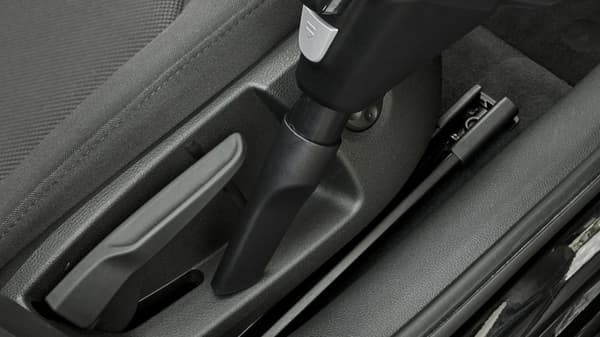 Bosch BCS712XXL stavstøvsuger/elektrisk kost Batteritør Poseløs 0,3 L Sort 3 Ah