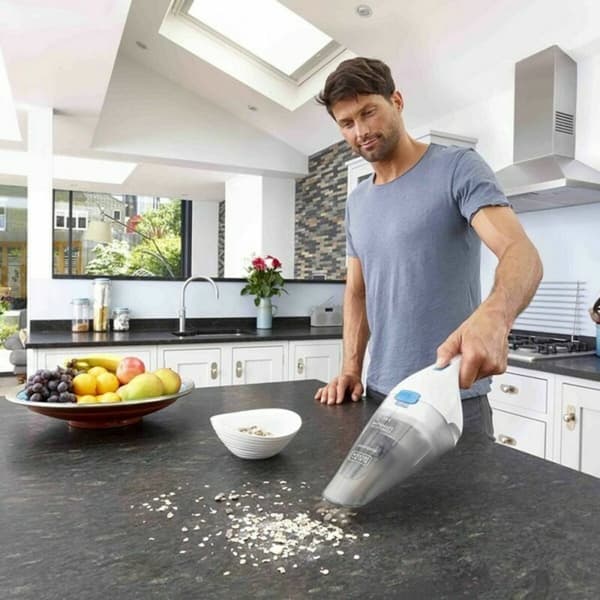 Håndholdt støvsuger Black & Decker NVC115JL 0,32 L 630 l/min 3,6V Hvid Grå 7,5 W Blanco