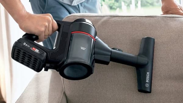Bosch BCS712XXL stavstøvsuger/elektrisk kost Batteritør Poseløs 0,3 L Sort 3 Ah