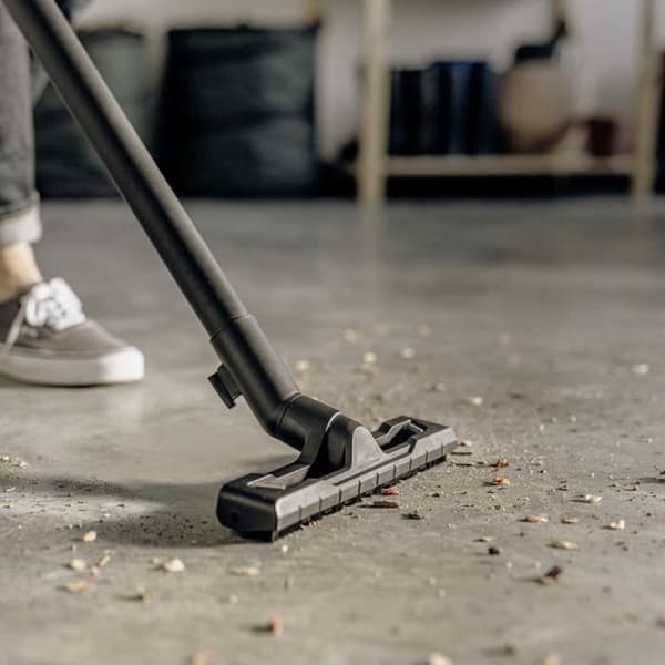 Våt- och torrdammsugare KARCHER KWD 1 W V-12/2/18 800W 160 L/h tank 12L