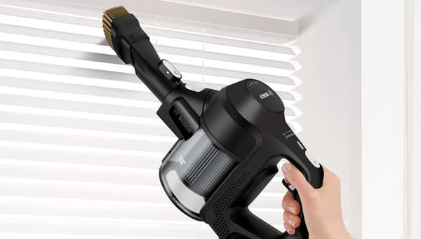Bosch Serie 6 BBS611BSC stavvakuum/elektrisk kost 2-i-1 stavvakuum Batteritørt poseløs Sort 2,5 Ah