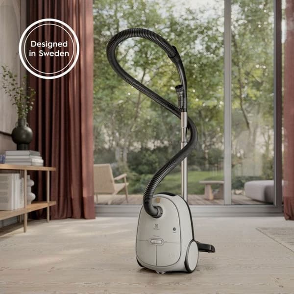 Electrolux Canister dammsugare med påse Electrolux 600 EB61H6SW Vit