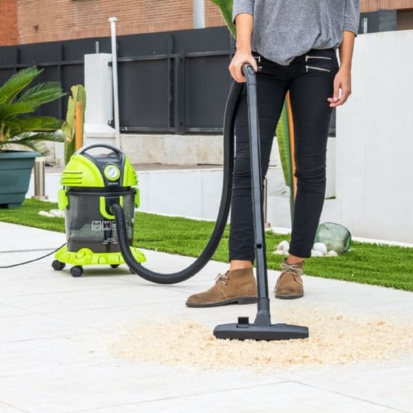 Cecotec Stövslampa för fasta och flytande ämnen Conga Wet&Dry T