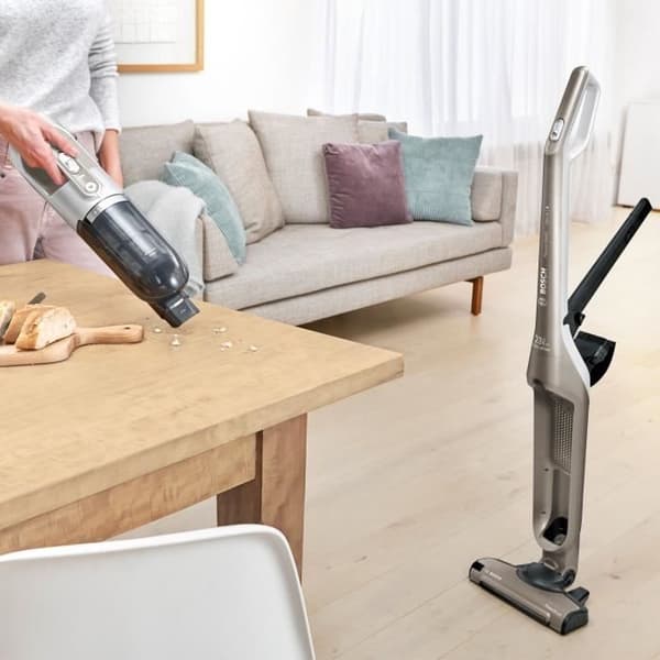 BOSCH BBH3ALL23 Flexxo 2-i-1 ledningsfri og multifunktionel stavstøvsuger - 2 hastigheder - 23V - 50 min batterilevetid - Metallic champagne