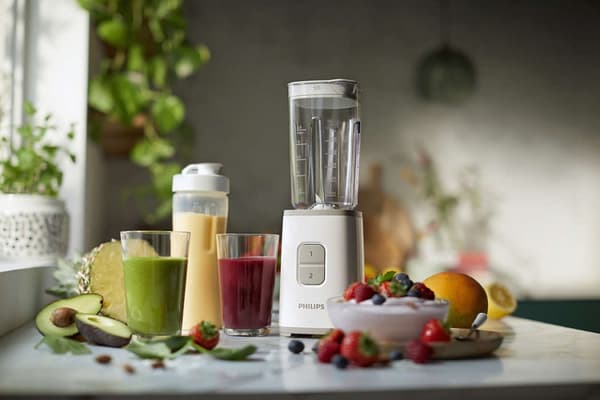 Philips Daily Collection mini blender, 350W,  On the Go bottle